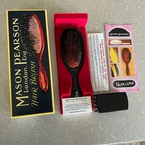 New Mason Pearson Sensitive SB3 Pure Boar Bristle Brush